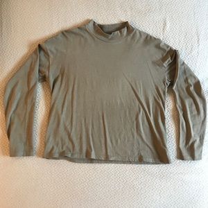 Everlane long sleeve T